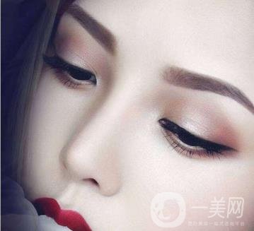 人工骨隆鼻好還是肋骨鼻好？詳細(xì)看過來