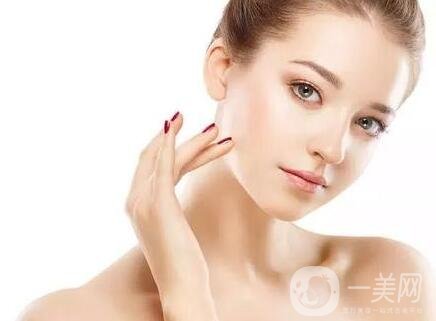 硅膠隆鼻假體取出術后護理注意事項有哪些呢?