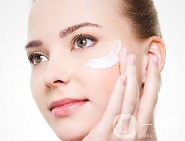 激光收毛孔能維持多久？