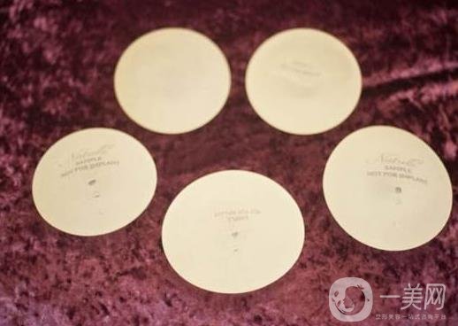 娜綺麗假體隆胸后多久可以變軟？