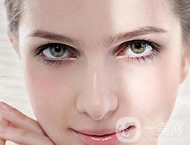 開眼角手術(shù)過程中疼嗎?要多久?