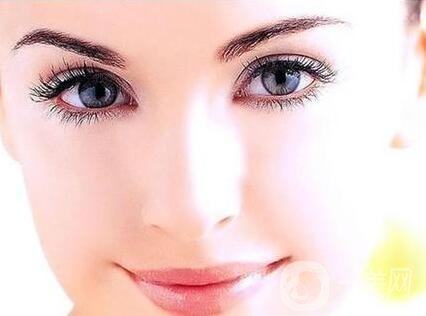 開眼角手術(shù)過程中疼嗎?要多久?