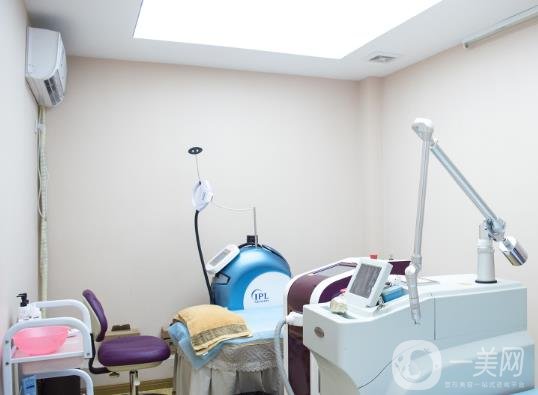 鄭州明眸整形醫(yī)院價(jià)格表