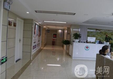 畢節(jié)西南皮膚病醫(yī)院整形科價(jià)格表及簡介一覽