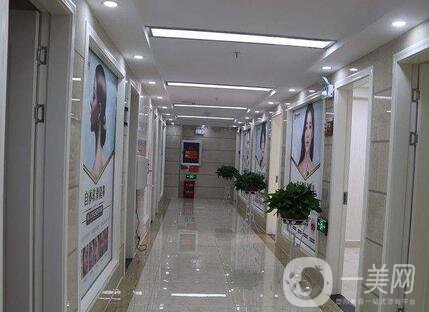 畢節(jié)西南皮膚病醫(yī)院整形科價(jià)格表及簡介一覽