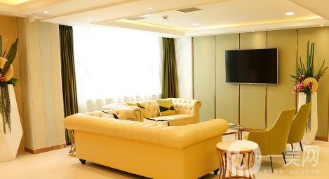 鄭州華領(lǐng)整形價(jià)格表