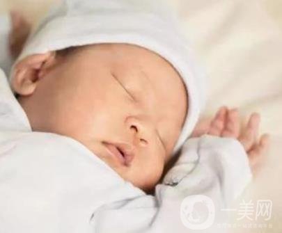 昆明醫(yī)科大學(xué)第一附屬醫(yī)院整形科價(jià)格表，內(nèi)附兔唇矯正案例