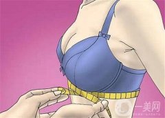 蜜桃假體隆胸自然嗎？術(shù)后護(hù)理需要做什么？