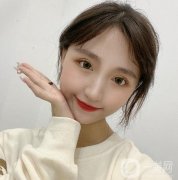 看著自己的這個眼袋我就心煩意亂，真的想把這個眼袋給去除掉