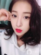 單眼皮的我看上去一點(diǎn)沒有神