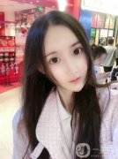 隨著年齡的增長，皮膚也是越來越下垂了