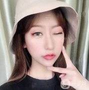 醫(yī)生首先是給我做了一個(gè)皮膚檢測(cè)，終告訴我，特別適合做熱瑪吉這個(gè)項(xiàng)目