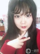 正好我的朋友想讓陪著他去做除皺的整形手術(shù)，也能為自己的肌膚問(wèn)題做一下咨