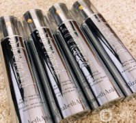 花西子、日記、卡姿蘭榮登唯品會(huì)725美妝節(jié)彩妝熱銷(xiāo)榜前三