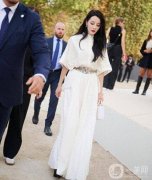 迪麗熱巴巴黎時裝周：法式優(yōu)雅盡顯時尚潮流
