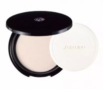 肖戰(zhàn)哥哥的美麗法寶大揭秘：從護(hù)膚到彩妝，全方位解析